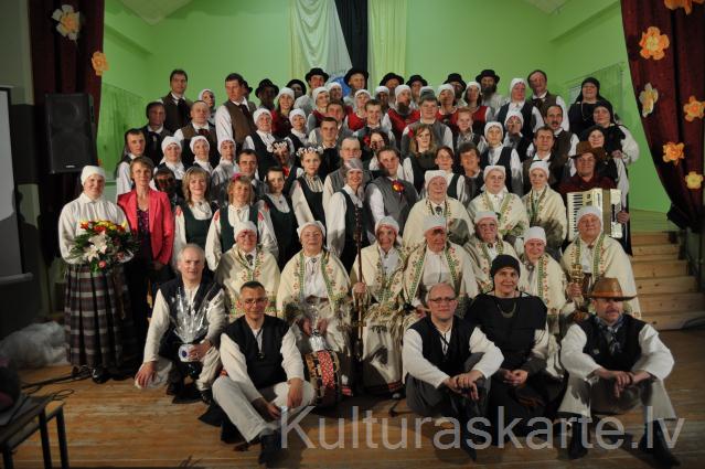 DK Rugāji pēc koncerta "Zīdēja pučeitis, zīdēja rūzeitis"